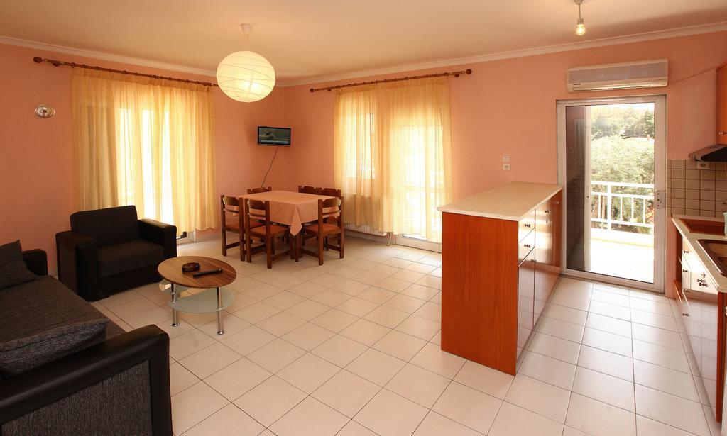 Amarilia Apart otel Skala Rachoni  Dış mekan fotoğraf