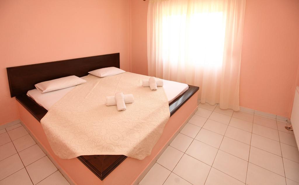 Amarilia Apart otel Skala Rachoni  Dış mekan fotoğraf