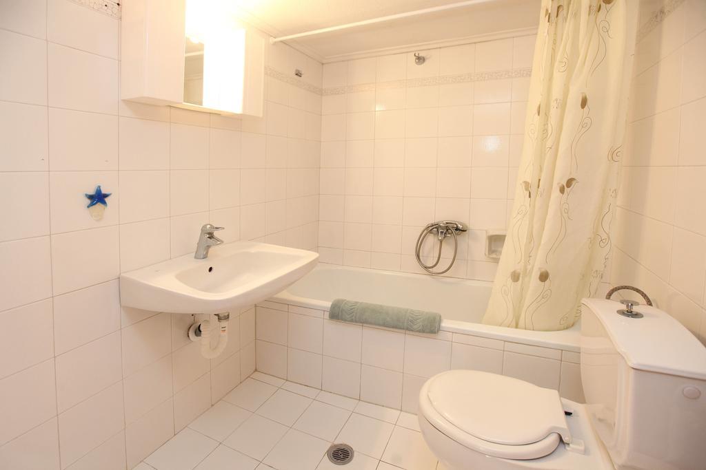 Amarilia Apart otel Skala Rachoni  Oda fotoğraf