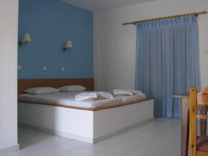 Amarilia Apart otel Skala Rachoni  Oda fotoğraf